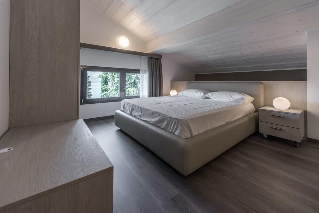 Residenza Decimina Apartamento Varenna Exterior foto